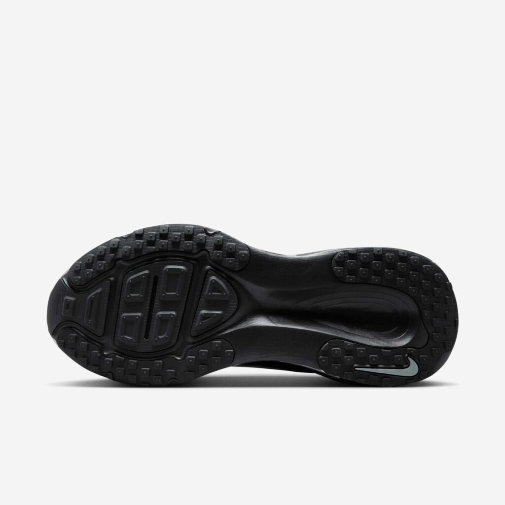 Nike Vomero 18 ? ?ngulo 2