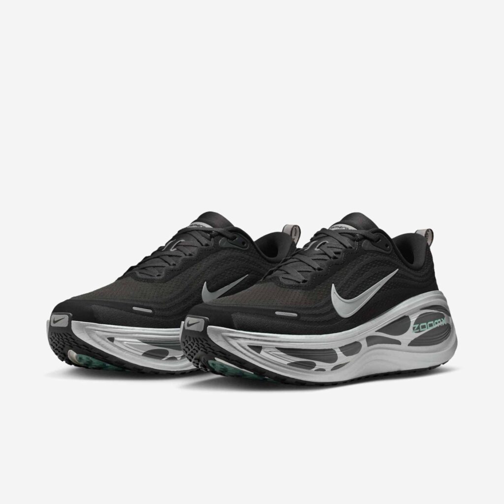 Nike Vomero Plus ? ?ngulo 5