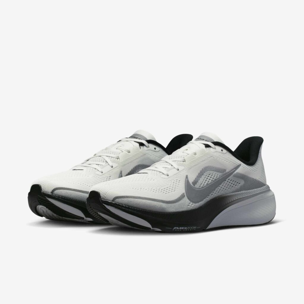 Nike Pegasus 42 ? ?ngulo 5