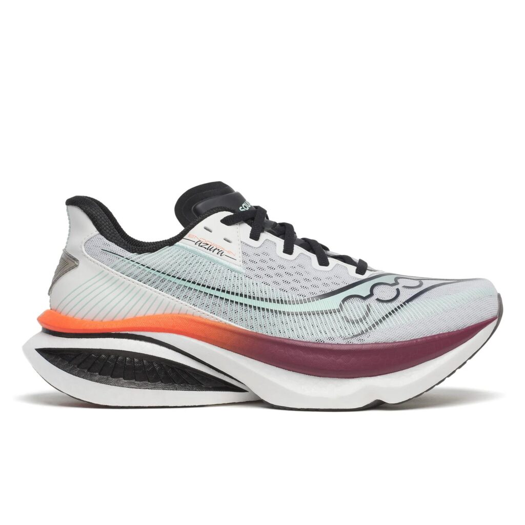 Saucony Endorphin Azura em destaque