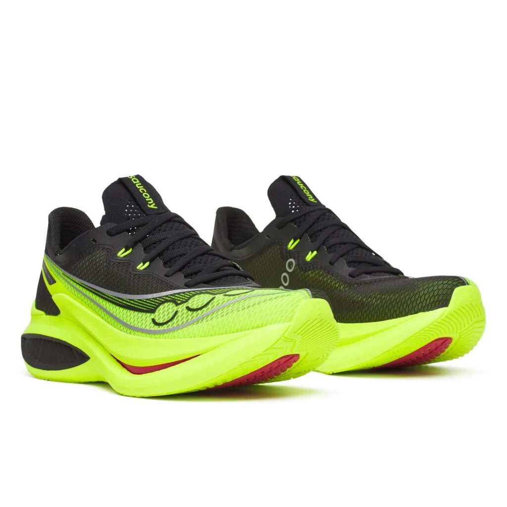 Saucony Endorphin Pro 5 ? ?ngulo 2