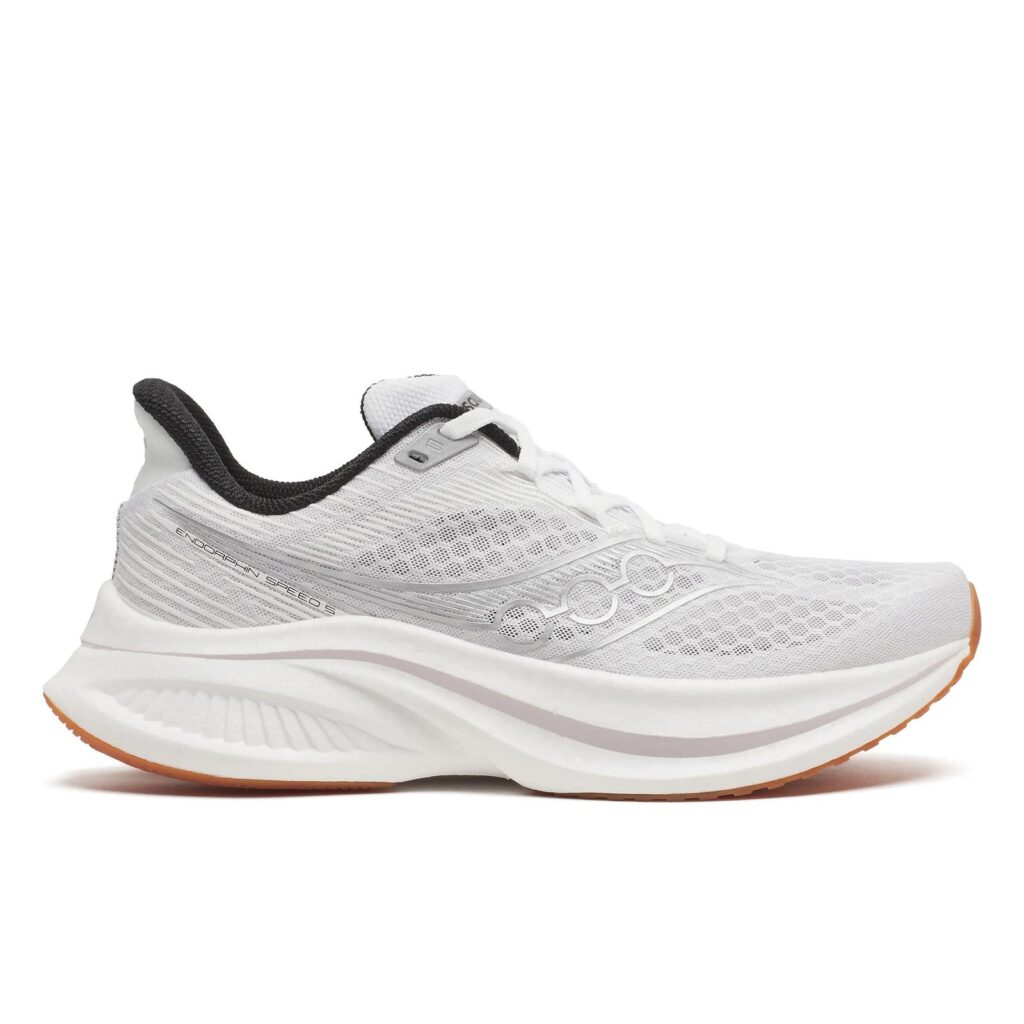 Saucony Endorphin Speed 5 em destaque
