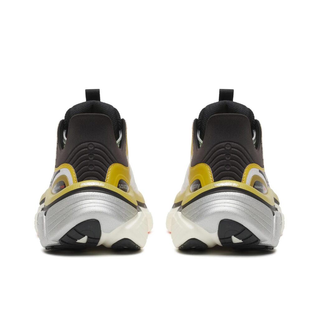 Saucony Paramount Max ? ?ngulo 4